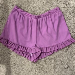 Ruffle shorts